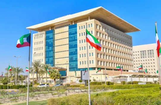 New Rule: Kuwait Allows Ministry Transfers with Specialized Certifications