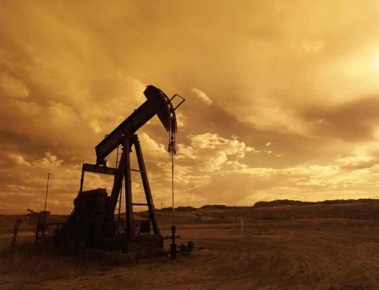 Kuwait Witnesses 2.3% Drop in Oil & Gas Sector Financing in ’23